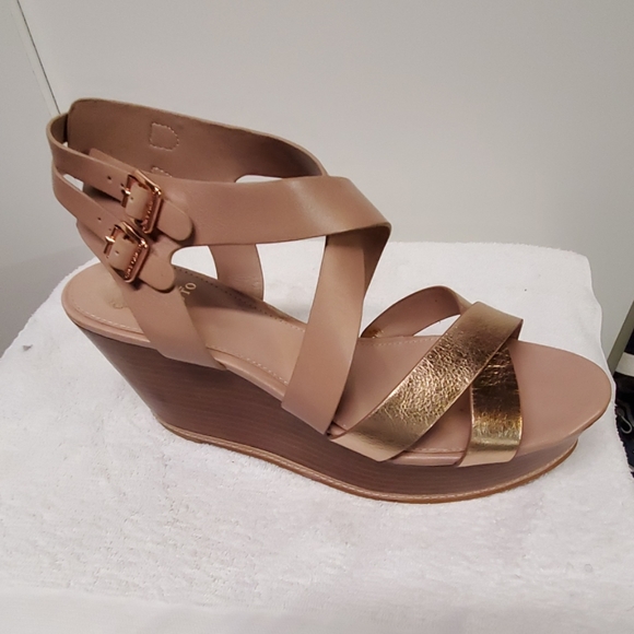 Women sandals - Picture 3 of 4